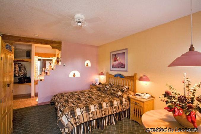 Sun God Lodge Taos Habitación foto