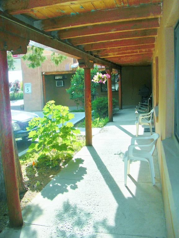 Sun God Lodge Taos Exterior foto
